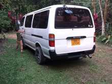 Toyota Dolphin 113 1992 Van