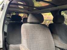 https://riyasewana.com/uploads/toyota-dolphin-113-1993-1619394412092.jpg
