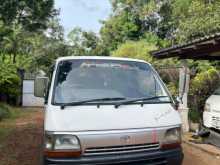 Toyota Dolphin 113 1993 Van