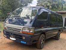 Toyota Dolphin 113 GL 1995 Van