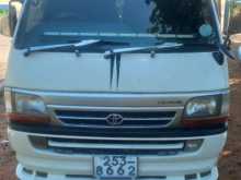 Toyota Dolphin 113 1996 Van