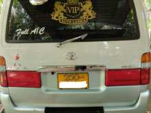 https://riyasewana.com/uploads/toyota-dolphin-113-20111912293.jpg