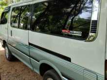 https://riyasewana.com/uploads/toyota-dolphin-113-20111912704.jpg