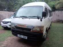 Toyota Dolphin 113 High Roof Medium Jeslo 1996 Van