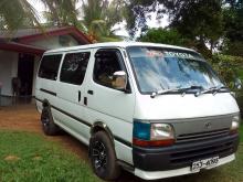 Toyota Dolphin 113 1994 Van