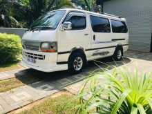 Toyota Dolphin 113 1991 Van