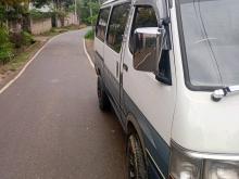 Toyota Dolphin 113 1995 Van