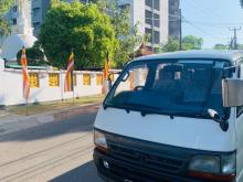 Toyota DOLPHIN 113 1996 Van