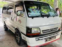 Toyota Dolphin 113 1991 Van