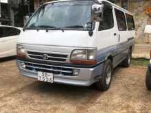 Toyota Dolphin 113 1992 Van