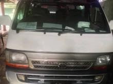 Toyota Dolphin 1996 Van
