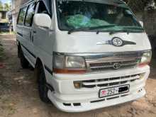 Toyota Dolphin 1994 Van