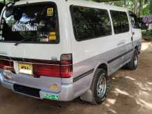 https://riyasewana.com/uploads/toyota-dolphin-119-1102611742.jpg