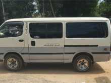 Toyota Dolphin 119 1993 Van