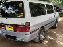 https://riyasewana.com/uploads/toyota-dolphin-119-17140501903.jpg