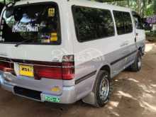 https://riyasewana.com/uploads/toyota-dolphin-119-1993-2616084312202.jpg