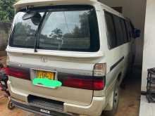 Toyota Dolphin 1996 Van
