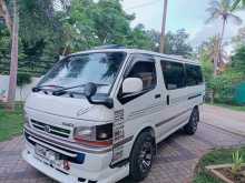 Toyota Dolphin 1997 Van