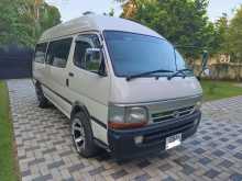 Toyota Dolphin 123 1995 Van