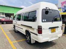 https://riyasewana.com/uploads/toyota-dolphin-123-3112174722072.jpg