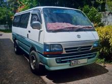 Toyota Dolphin 1994 Van