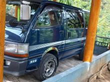 Toyota Dolphin 1995 Van