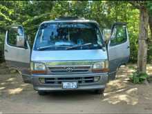 Toyota Dolphin 1990 Van