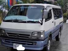 Toyota Dolphin 1994 Van