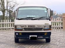 Toyota Dolphin 1992 Van