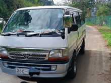 Toyota Dolphin 1991 Van