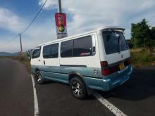 https://riyasewana.com/uploads/toyota-dolphin-16621016454.jpg