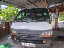 Toyota Dolphin 2001 Van