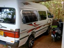 Toyota Dolphin 172 2008 Van