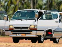 Toyota Dolphin 172 5L 1999 Van