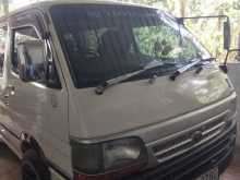 Toyota Dolphin 172 1999 Van