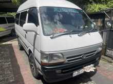 Toyota Dolphin 172 2004 Van