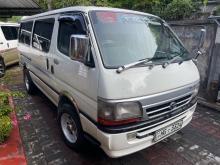 Toyota Dolphin 172 2003 Van