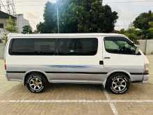 https://riyasewana.com/uploads/toyota-dolphin-172-418245822512.jpg