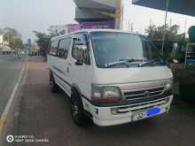 Toyota Dolphin 172 1999 Van