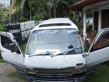 Toyota Dolphin 1993 Van