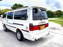 https://riyasewana.com/uploads/toyota-dolphin-181113224162.jpg
