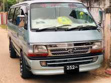 Toyota Dolphin Super GL LH113 1992 Van