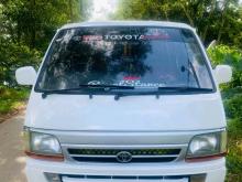 Toyota Dolphin LH113 1990 Van