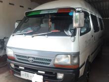 Toyota Dolphin 2001 Van