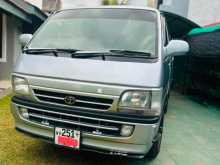 Toyota Dolphin 1993 Van