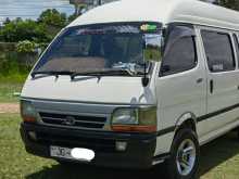 Toyota Dolphin 182 1999 Car