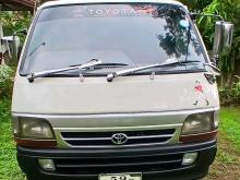 Toyota Dolphin 1993 Van
