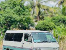 Toyota Dolphin 1992 Van