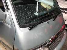 Toyota Dolphin 2000 Van