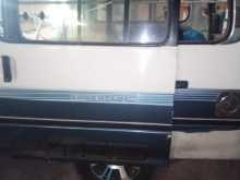 Toyota Dolphin 1989 Van